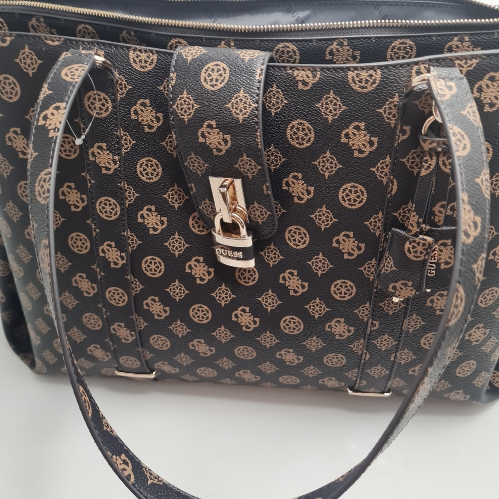 Guess Travel Tote Bag - Picture 9 of 10
